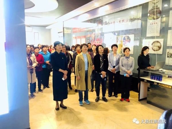 激揚(yáng)巾幗之志，奉獻(xiàn)巾幗之力，彰顯巾幗之美！